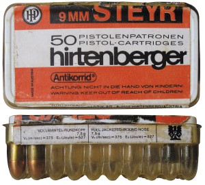 Упаковка австрийских 9 mm Steyr, изготовленных в 1980-х годах австрийской фабрикой Hirtenberger AG
