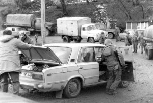 НКАО, 1990 г., режим чрезвычайного положения, досмотр транспорта