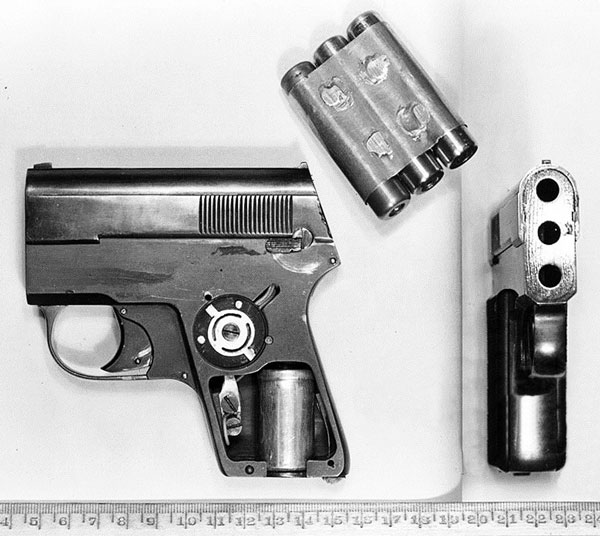  Оружие группы Хохлова: патроны системы Хотеева и трехзарядный пистолет