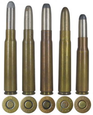  Линейка патронов на базе гильзы М88: 1 — нормализированный патрон М88; 2 — вариант с гильзой под диаметр 8,2 мм; 3 — 9-мм образец; 4 — 9-мм патрон американского производства; 5 — патрон с длиной гильзы 51 мм