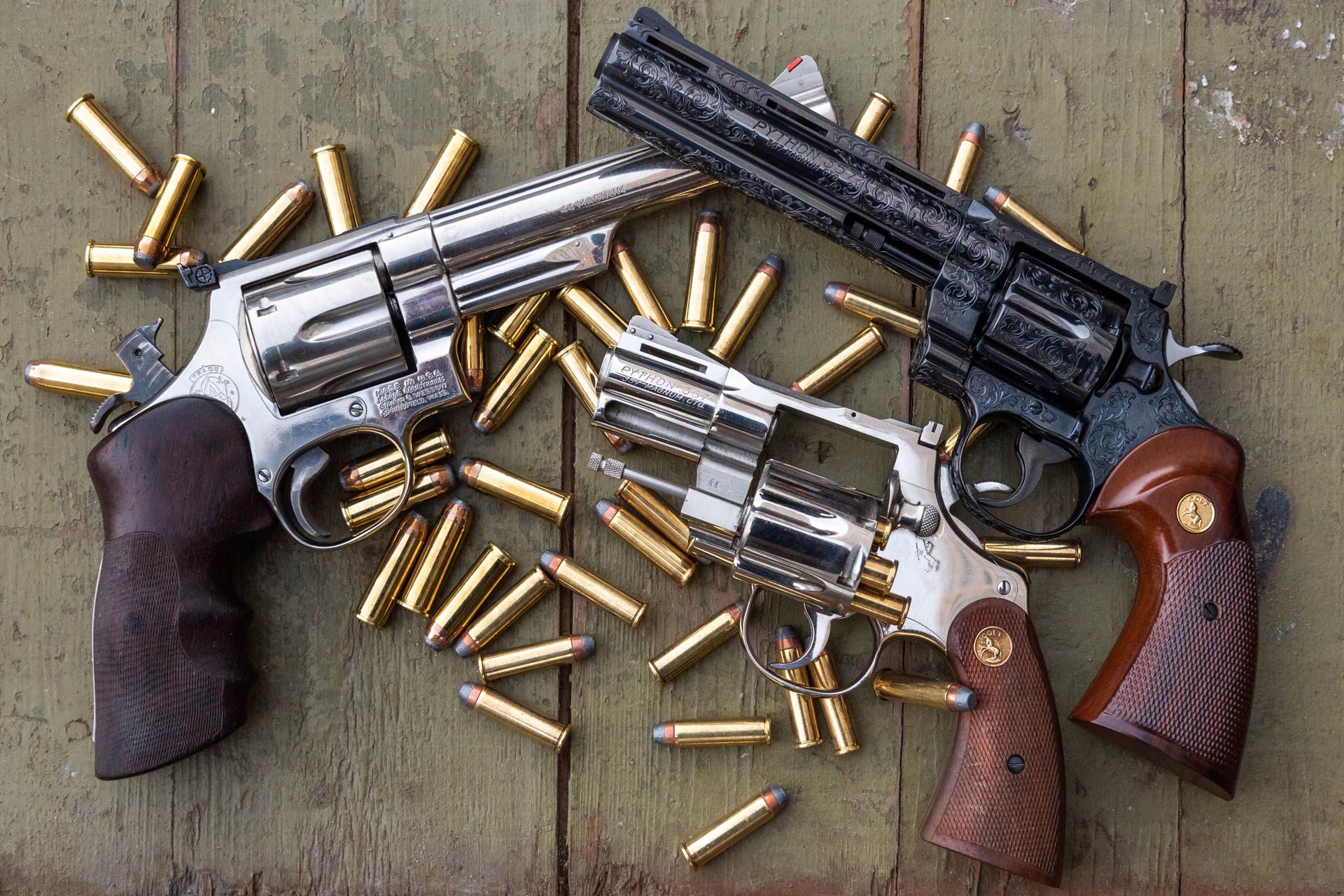 Револьвер Taurus — из боевого в ОООП